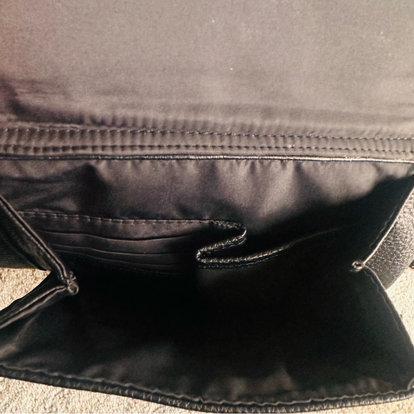 GIANI BERNINI Leather Crossbody